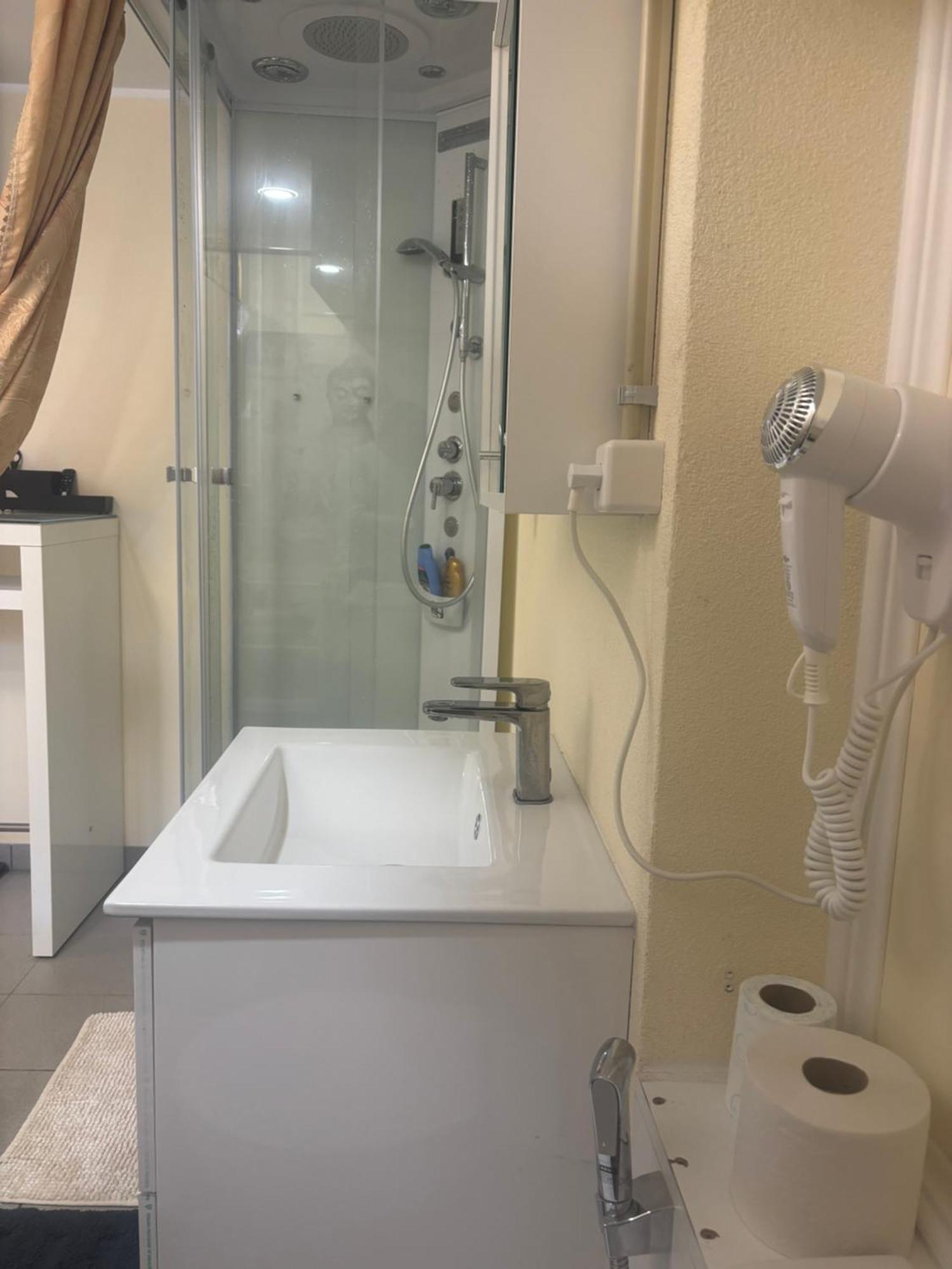 Small Apartments In Lamone Екстер'єр фото